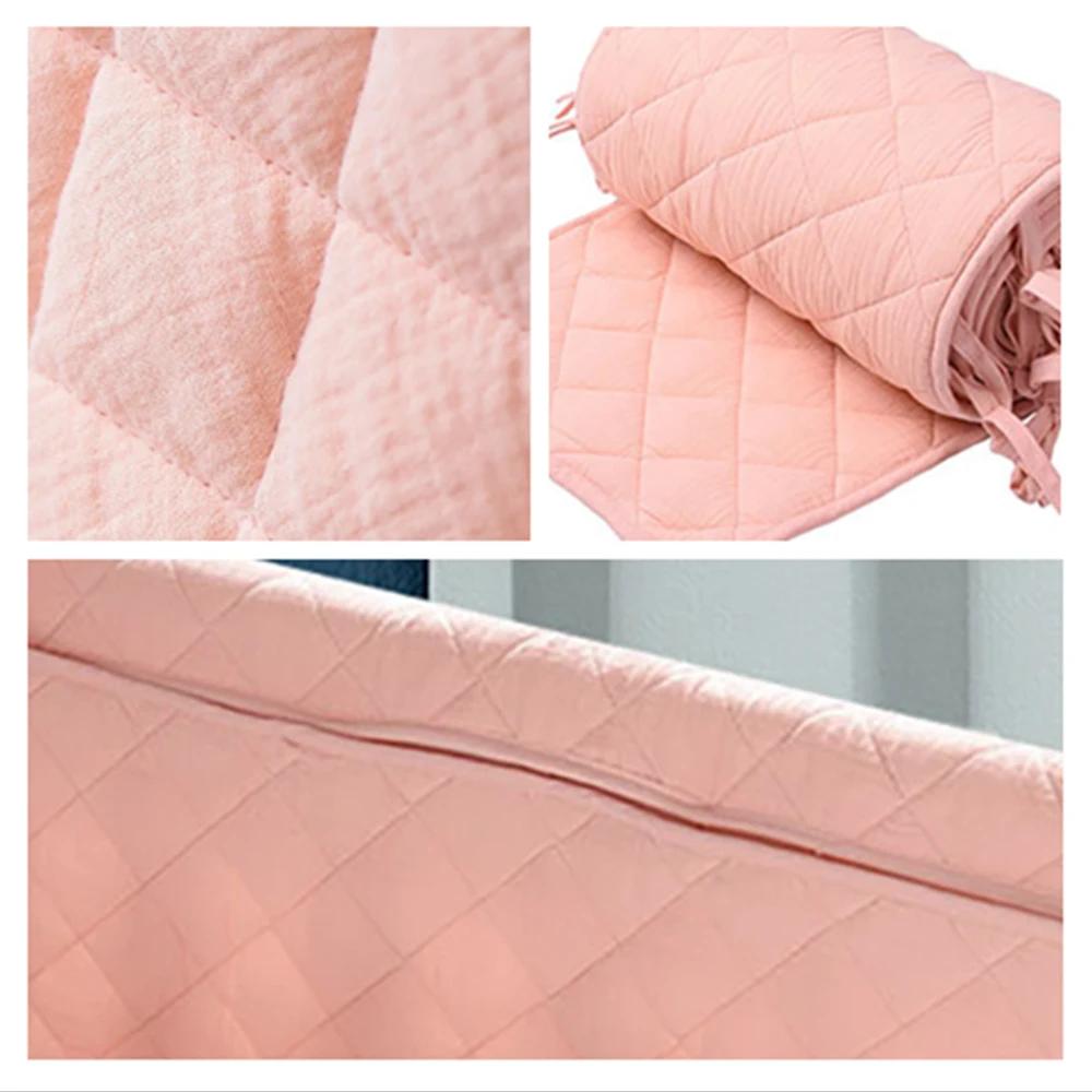 Pare-chocs berceau crêpe Plaid beige coton doux - Protection barres lit bébé pour un sommeil sécurisé