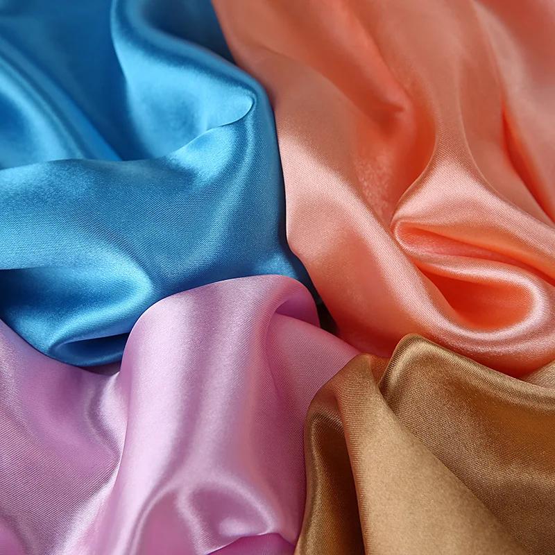 Marque de luxe Foulard en soie femmes Satin couleur unie Hijab foulards musulman paréo Bandana femme