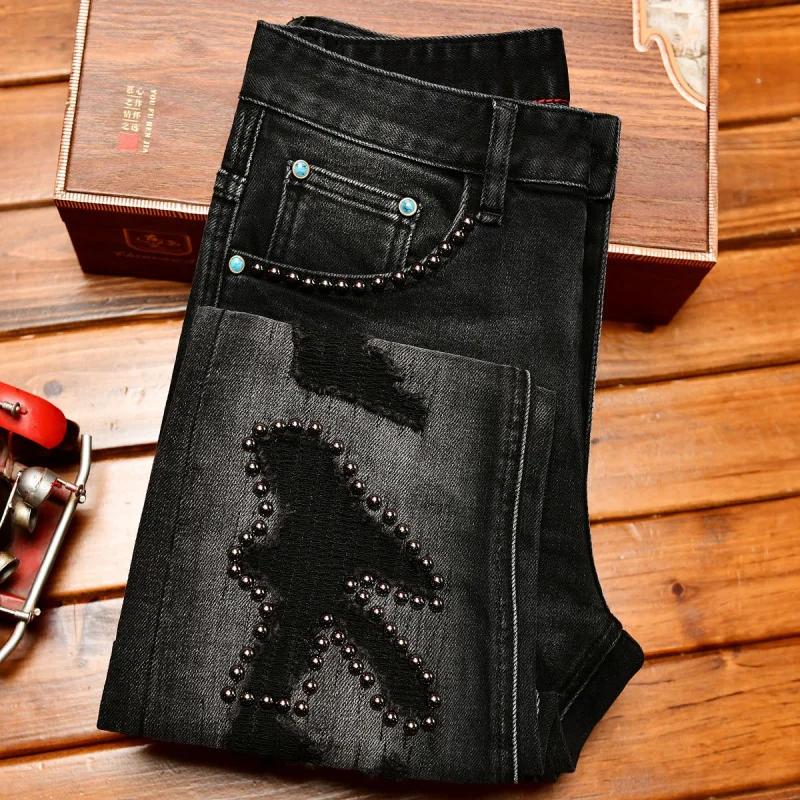 Jean noir pour hommes, Design de décor en métal, tendance, déchiré, mode rétro nostalgique, pantalon