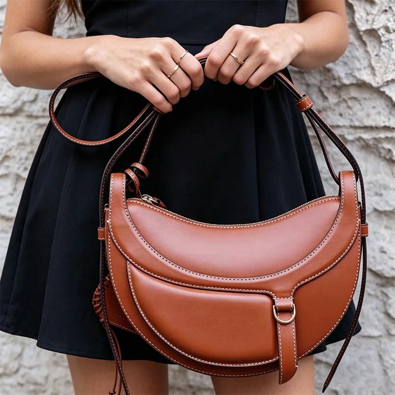 Nouveau sac à bandoulière et sac croisé demi-lune en cuir véritable pour femme 2026, idéal pour le q