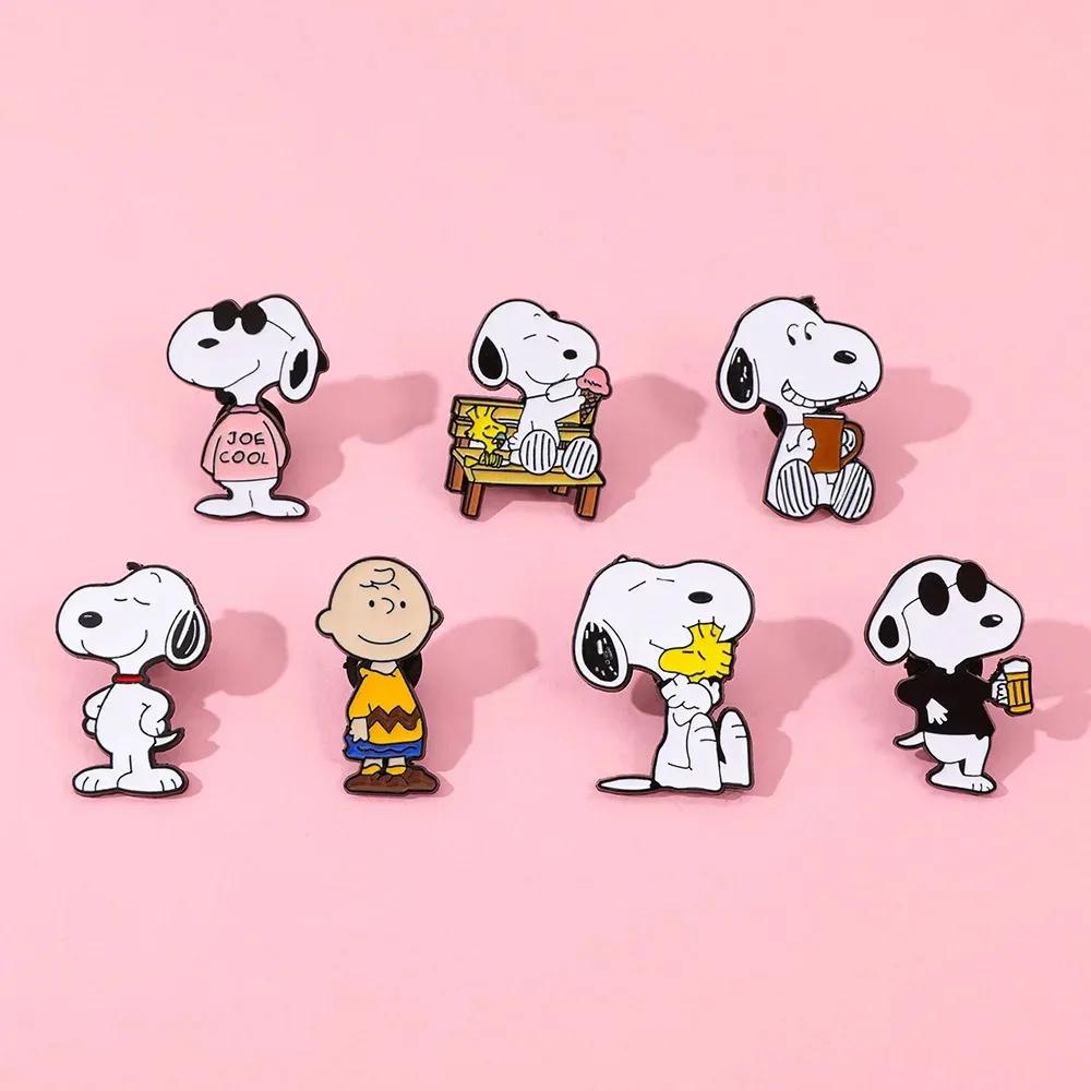 Lot de 7 épingles en émail Snoopy, broches de dessin animé Charlie Brown et Woodstock, épingles de r