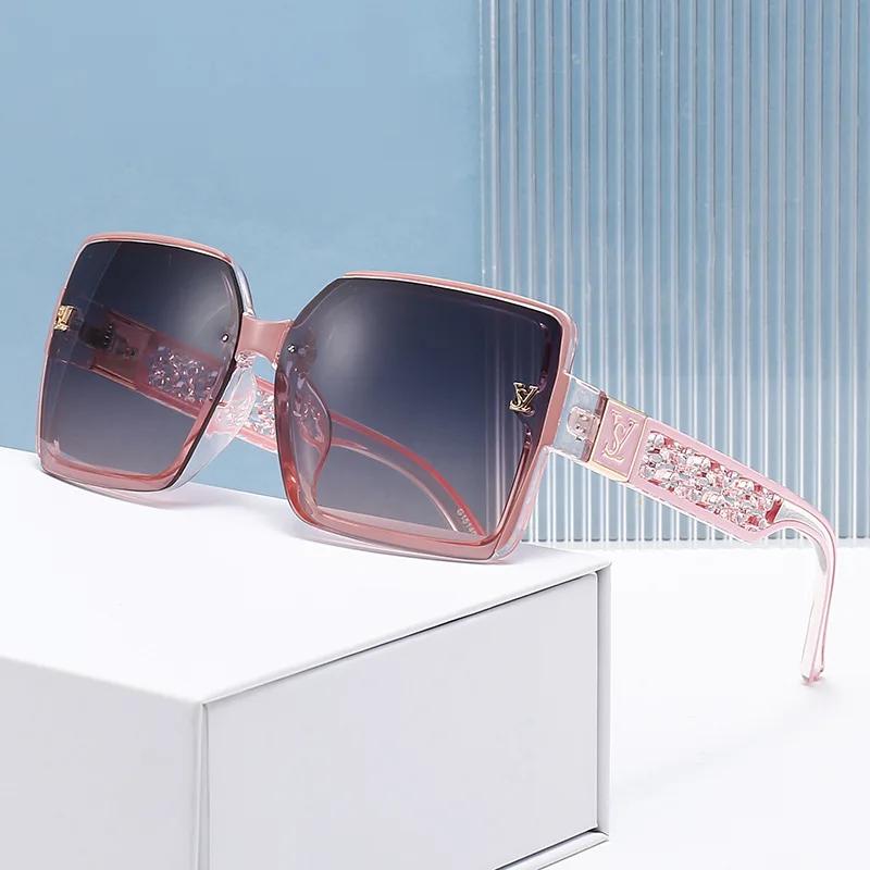 Nouvelle boîte de mode de luxe lunettes de soleil dames lunettes de soleil pare-soleil haute sens