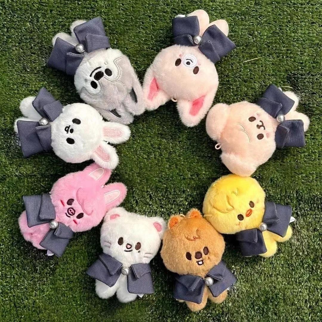 Nouveau SKZOO porte-clés en peluche pendentif poupée, accessoires de sac à dos, cape de l'académie m
