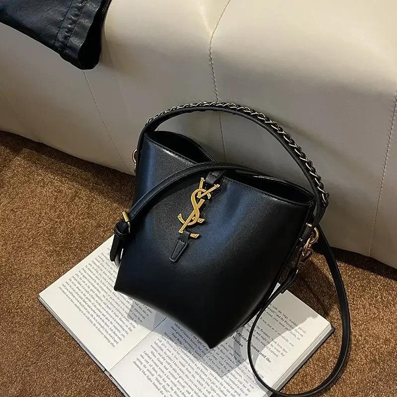Nouvel Arrivage Sac Seau Tendance Femme Été 2026, Style Niche Luxe Léger, Sac Bandoulière Messager T