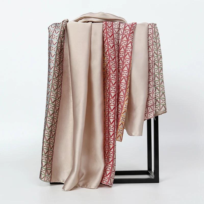 Foulard Carré en Soie Imprimée pour Femme, Design Luxueux, Châle Grande Taille, Bandeau Valide ens, 