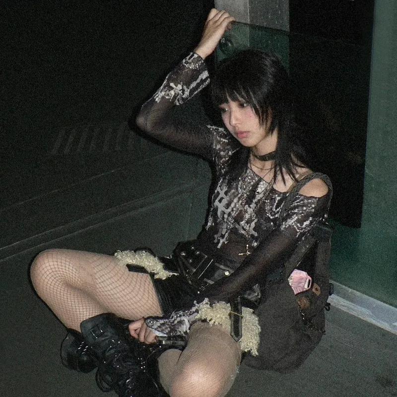 Karrram Grunge esthétique maille hauts japonais Y2k tatouage imprimé hauts transparents Vintage Hara