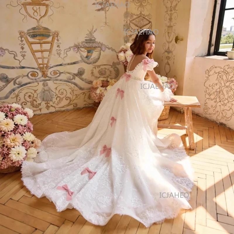 Robe de cérémonie blanche pour filles, avec nœud rouge et dentelle, idéale pour demoiselle d'honneur