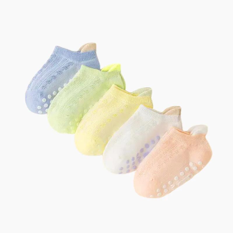5 paires de chaussettes antidérapantes pour enfants, motif d'ours de dessin animé mignon, chaussette