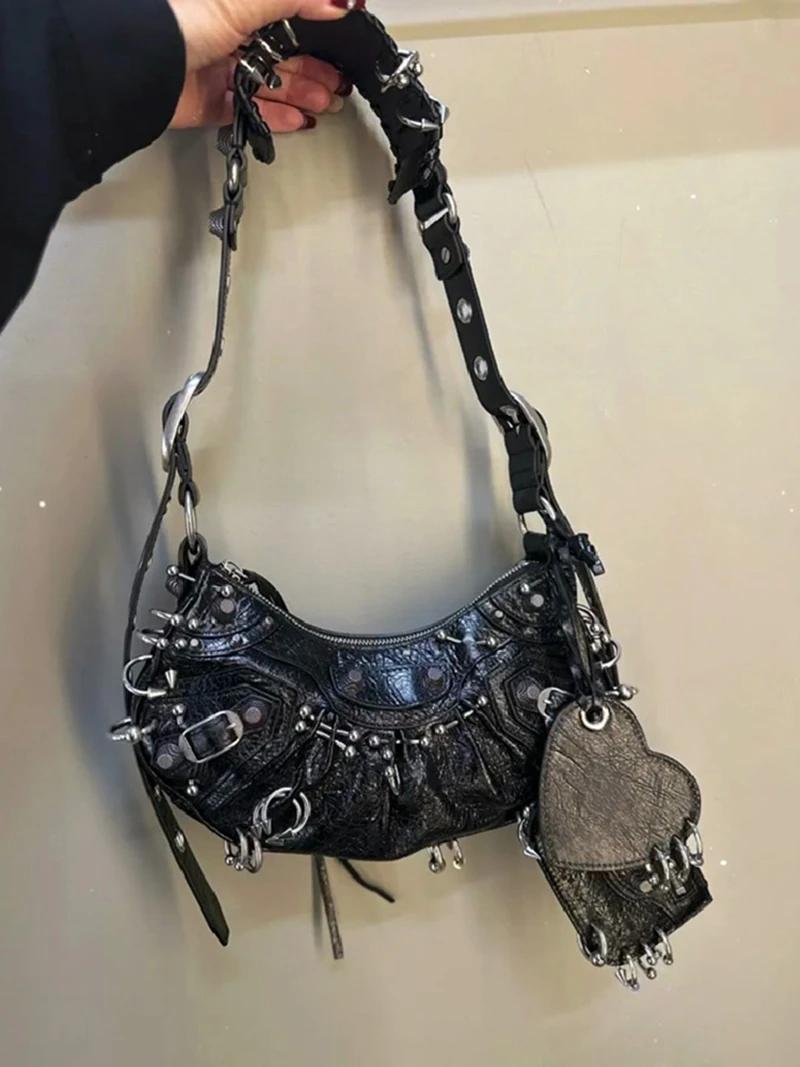 Ensemble de sacs punk pour femmes, sac fourre-tout blanc froissé avec pochette assortie, design clou