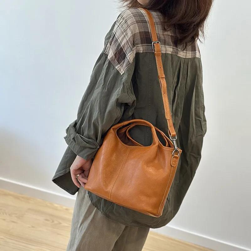 Sac à main pour femme Johnature 2026 Automne Nouveau en cuir véritable Sac rétro en cuir de vache so