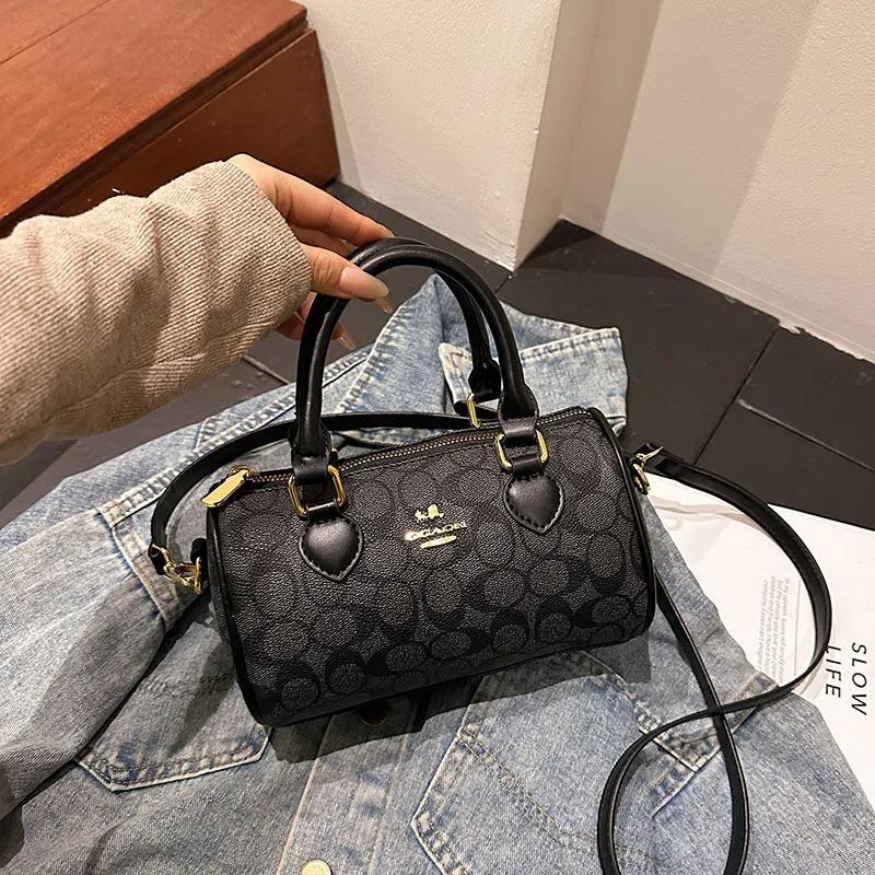 Mini sac Boston vintage bandoulière matelassé femme monogramme rétro élégant sac main