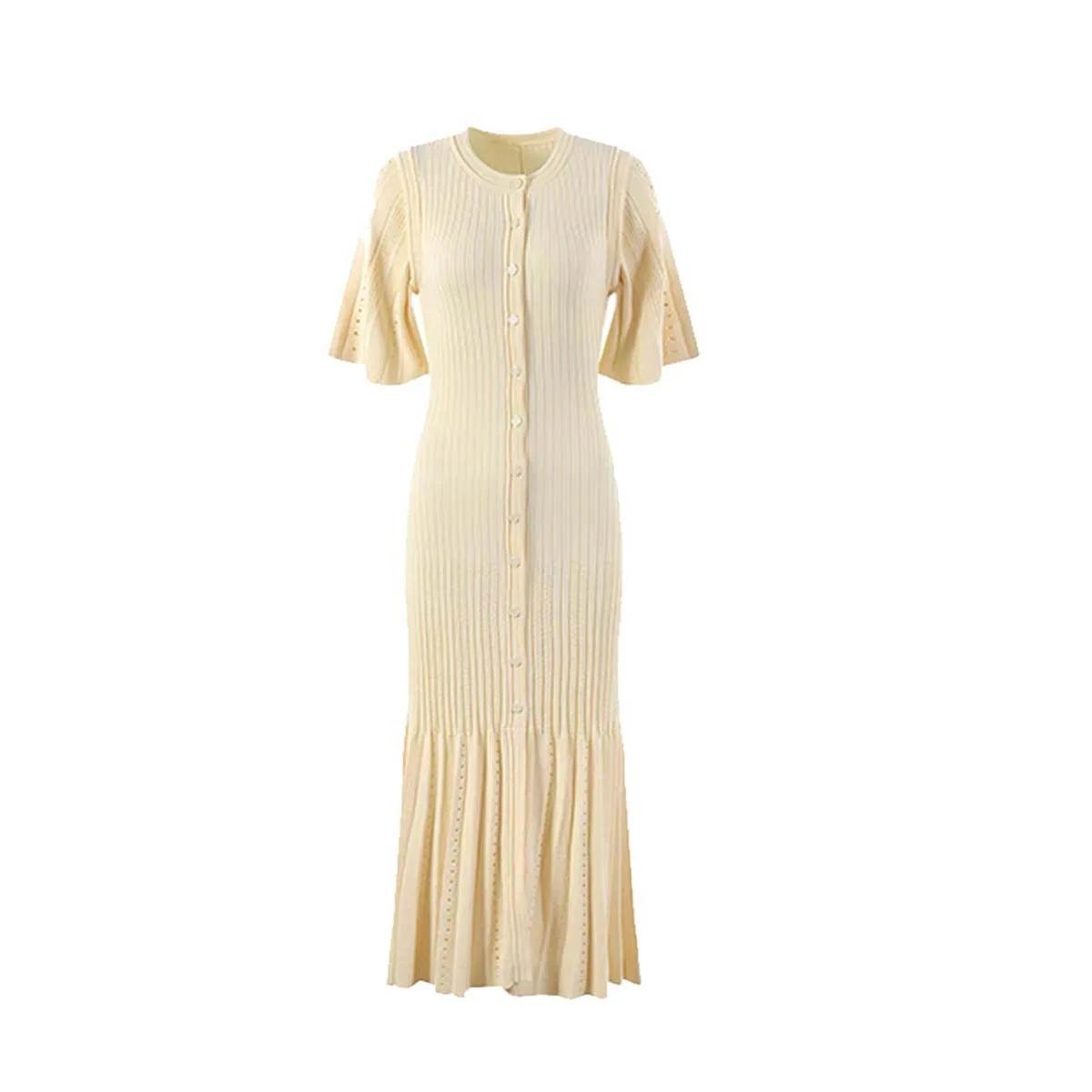 Robe tricotée française ajourée à la mode, style d'été, amincissante, ligne a, manches courtes, robe