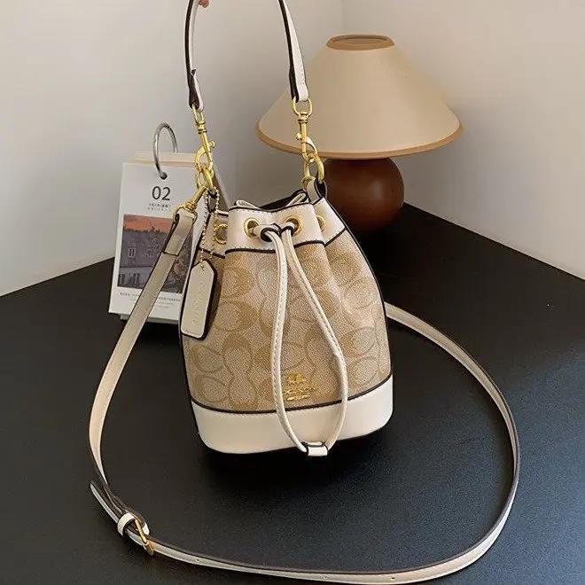 Sac à langer en cuir texturé unique, sac bandoulière minimaliste pour femme, fourre-tout tendance gr