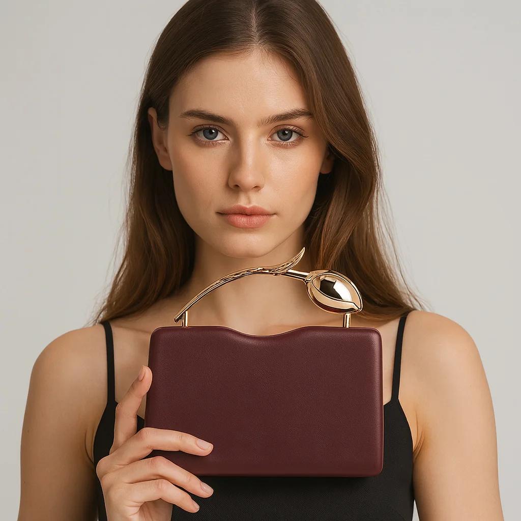 Sac à langer classique de créateur parisien pour femme, sac fourre-tout de luxe en cuir, élégant sac