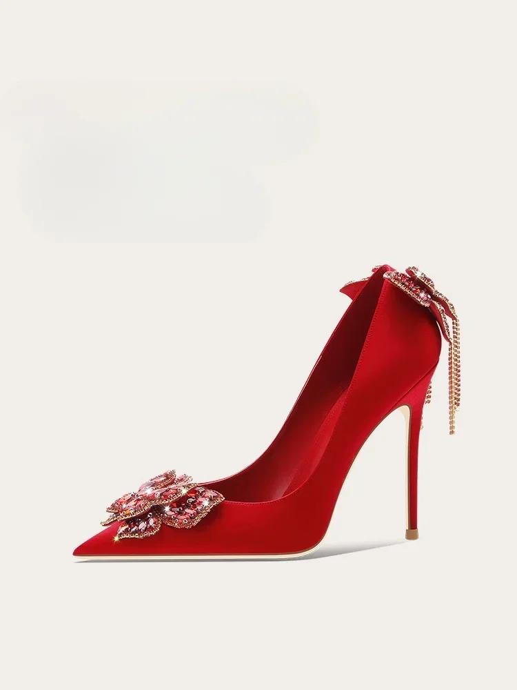 Chaussures à talons hauts pour femmes, chaussures de mariage à la mode avec pompon papillon rouge ch