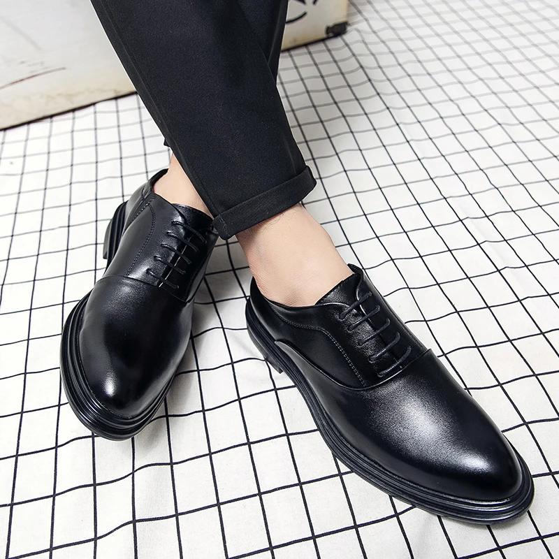 Classique Oxfords chaussures hommes rétro décontracté affaires chaussures en cuir Social pour hommes