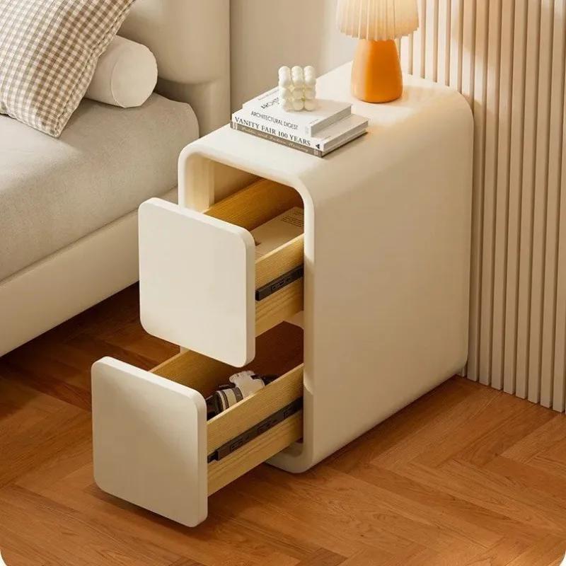 Table de chevet à vent crème, lumière de luxe française en bois massif, petite crevasse ultra-étroit