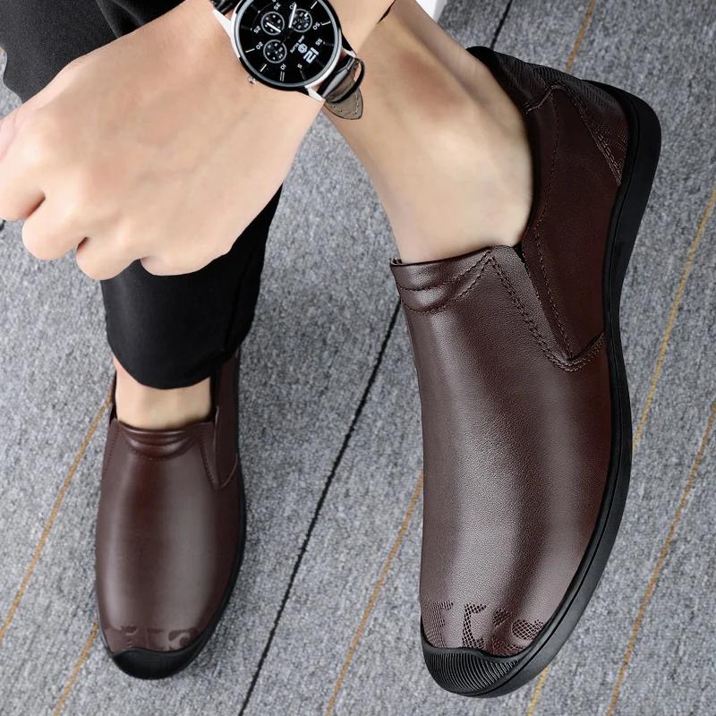 Nouvelles Chaussures Habillées Décontractées en Cuir de Vachette pour Hommes 2026 – Mocassins Unicol