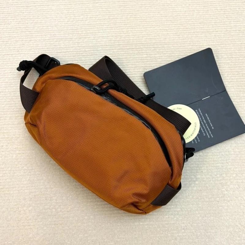 Sac bandoulière Venture Ready Sling 2.5L Explorer, sac fonctionnel magnétique, sac bandoulière imper