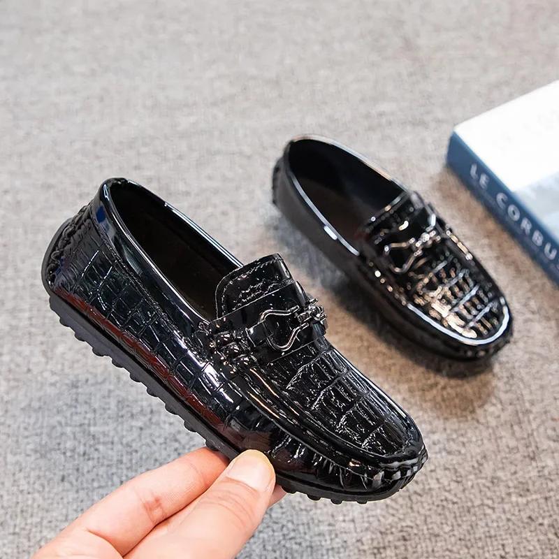 Chaussures en cuir à bout rond pour garçons, mocassins plats souples pour enfants, mocassins décontr