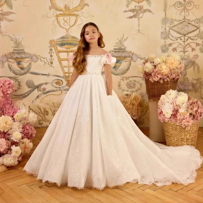 Robe de cérémonie blanche pour filles, avec nœud rouge et dentelle, idéale pour demoiselle d'honneur