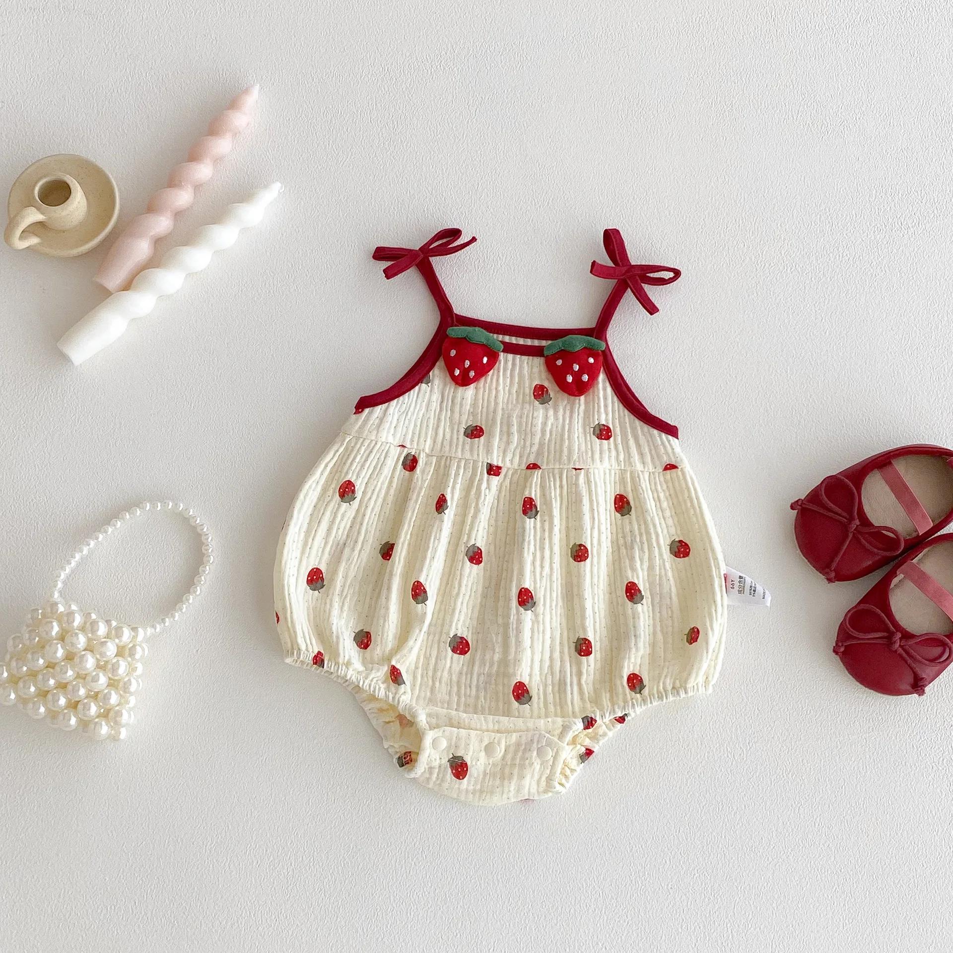 Combinaison d'été 2026 mignonne pour bébé, motif fraise, camisole une pièce, vêtement jaune sans man