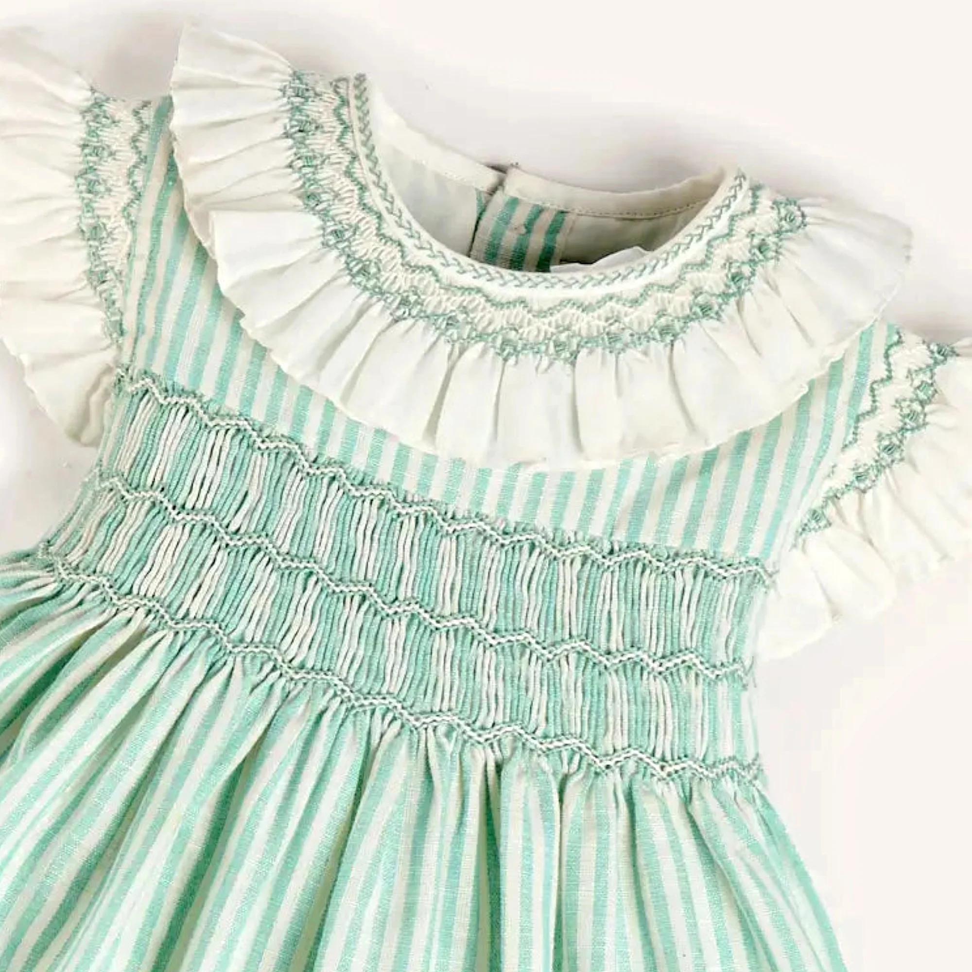 Robes d'été élégantes sans manches pour filles, couleur verte, rayées, avec col smocké à volants fai