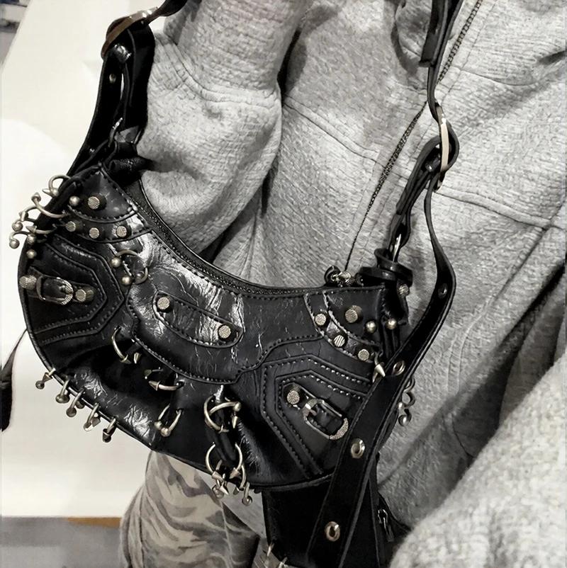 Ensemble de sacs punk pour femmes, sac fourre-tout blanc froissé avec pochette assortie, design clou