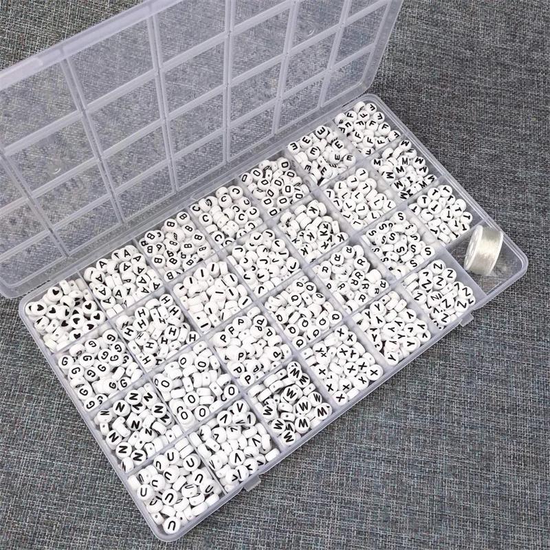 1400 pièces/boîte acrylique Alphabet anglais lettre perles ensemble Kits avec cordons extensibles po