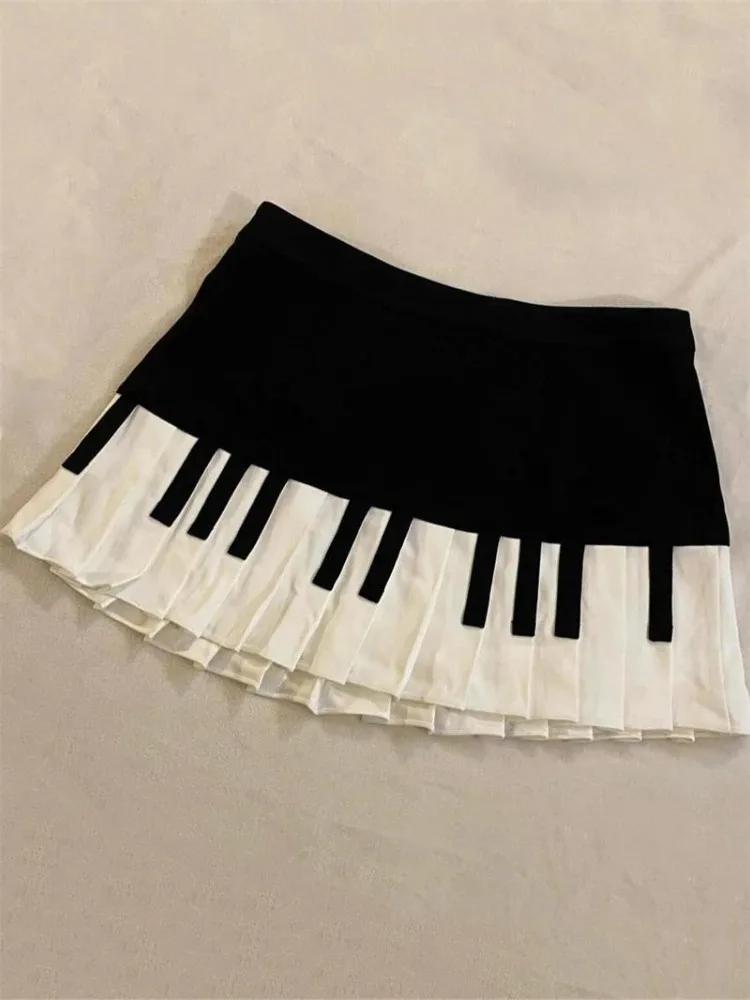 Jupe plissée vintage piano noir et blanc de style doux et épicé pour femmes, nouveau design de print