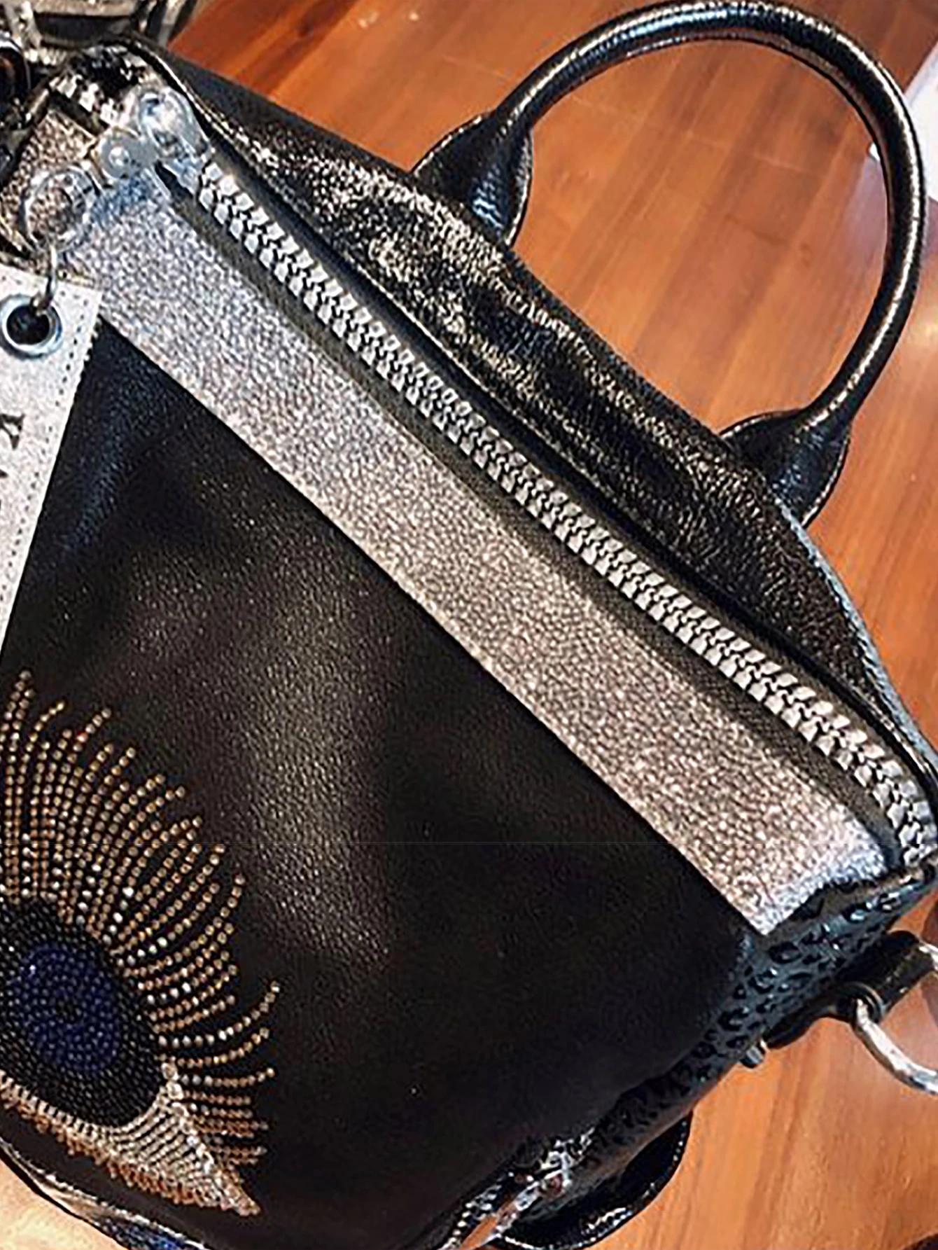 Sac à dos clouté de diamants à la mode et à la mode, sac à dos polyvalent décontracté de grande capa