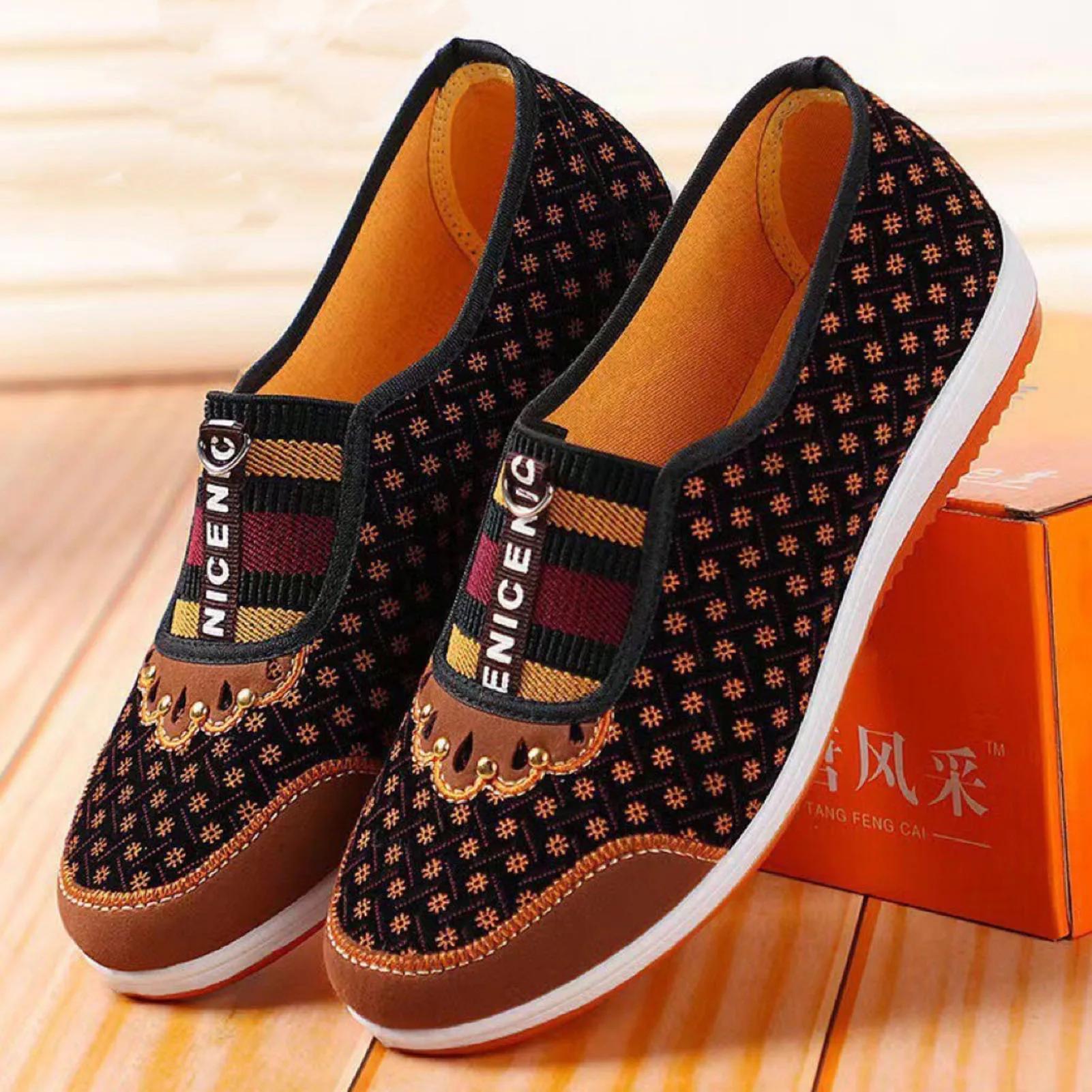 Baskets en tissu décontractées pour femmes, chaussures de sport respirantes de couleur unie, adaptée
