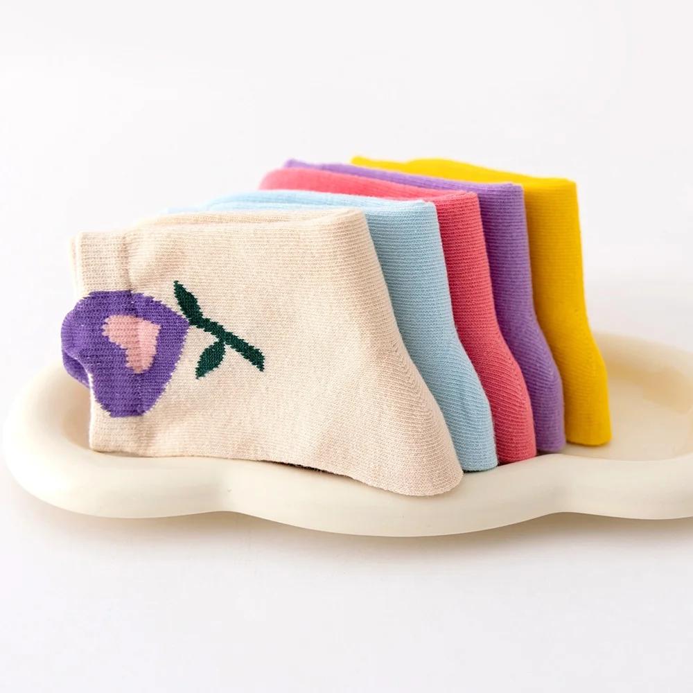 5 paires de chaussettes pour filles, motif de fleurs de dessin animé mignon, chaussettes confortable