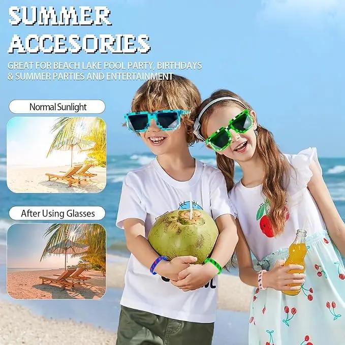 Articles de fête sur le thème des pixels, lunettes de soleil pixelisées, bracelets en silicone, déco