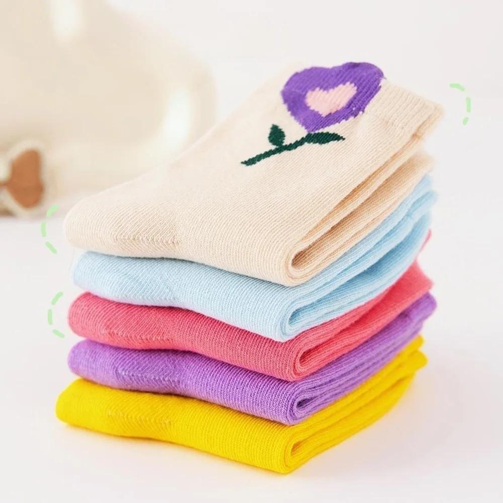5 paires de chaussettes pour filles, motif de fleurs de dessin animé mignon, chaussettes confortable