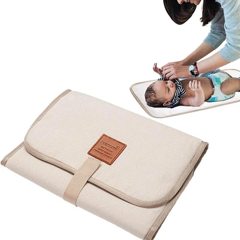 Couche à langer pliable pour bébé