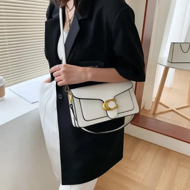 Nouveau Sac Niche 2026 pour Femme – Sac Carré Compact Haut de Gamme, Couleur Unie, Texture Raffinée,