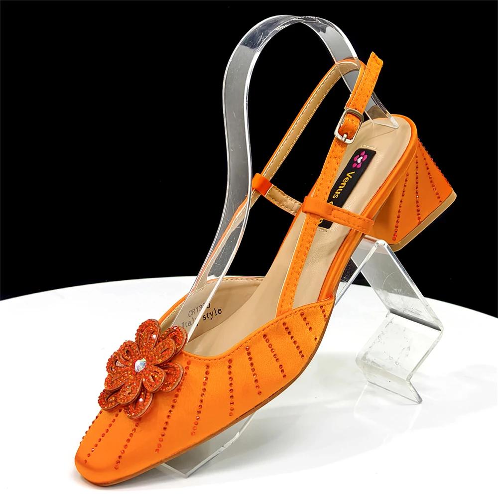 Venus Chan Ensemble de pochette élégante à talons orange et strass pour femme - Parfait pour les fêt