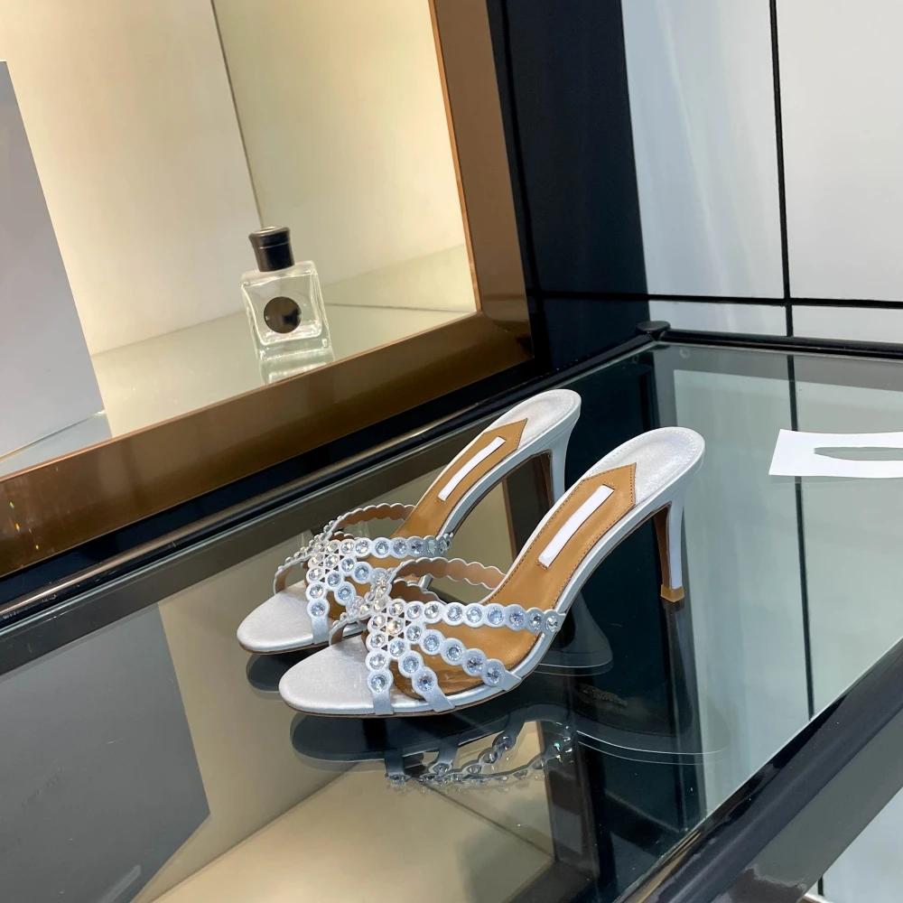Sandales dorées à talons hauts pour femmes 2026 – Nouveauté mode, mules élégantes en strass et crist
