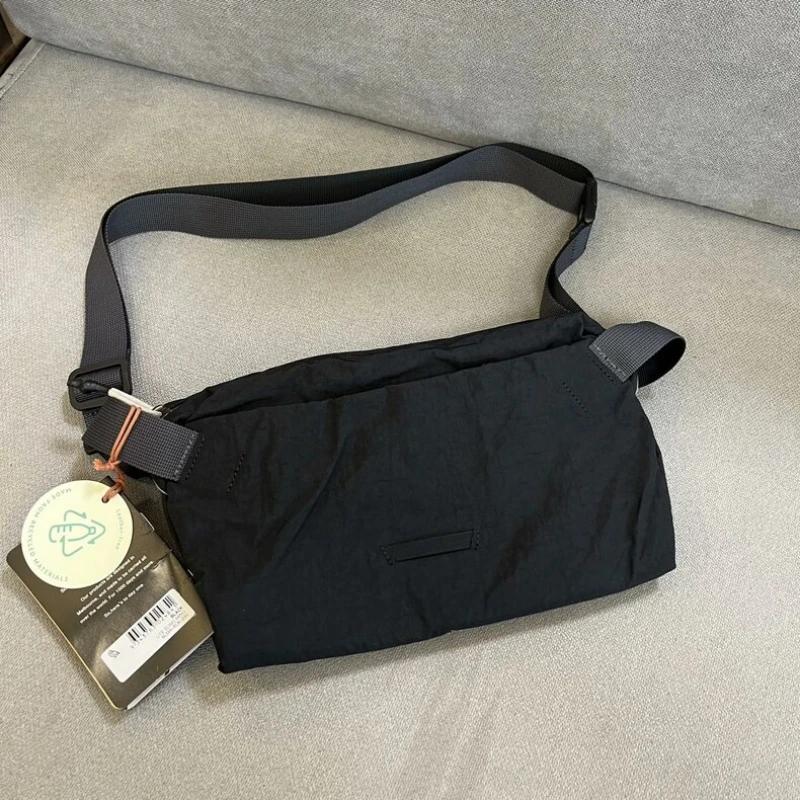 Sac de poitrine de voyage Lite Sling 7L, sac bandoulière compact et décontracté à fermeture magnétiq