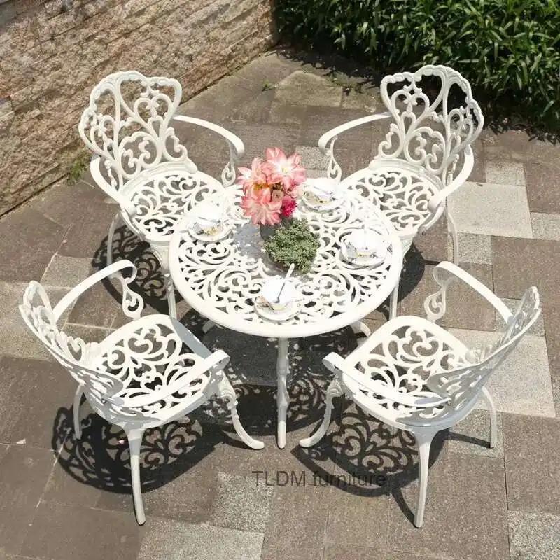 Tables et chaises en aluminium moulé pour l'extérieur, meubles de terrasse d'hôtel, table ronde en m