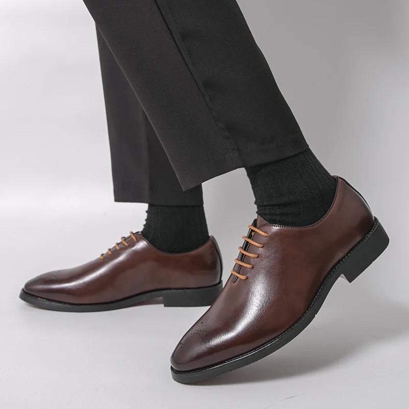 Chaussures Richelieu Classiques en Cuir de Haute Qualité pour Hommes – Tendance Décontractée et Habi