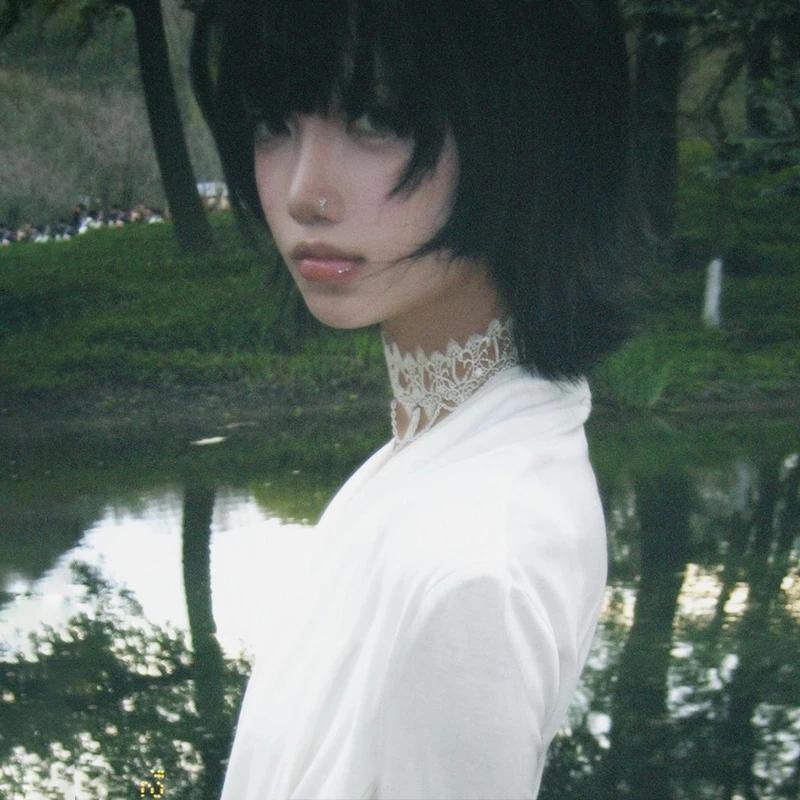Karrram japonais Y2k croix hauts Trashy 2000s Style col en v à manches longues T-shirt Vintage Haraj