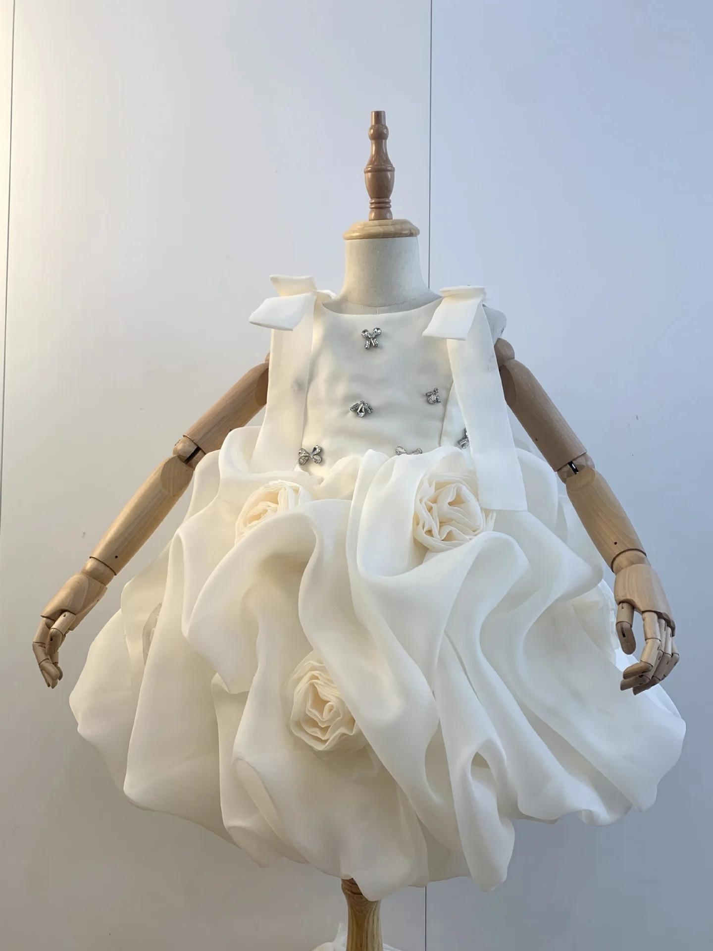 Robe de princesse pour filles, style européen et américain, nouvelle collection 2026, en satin, avec