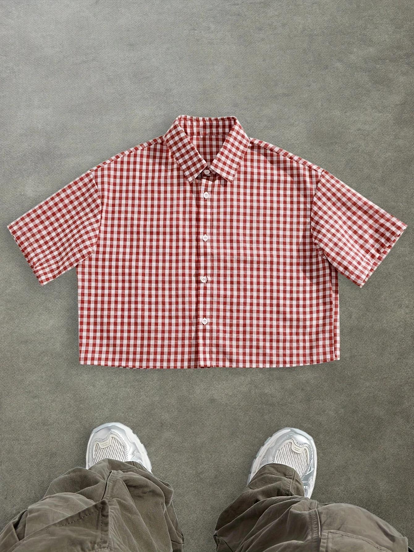 Chemise à manches courtes confortable et décontractée à carreaux de style collégial pour hommes pour