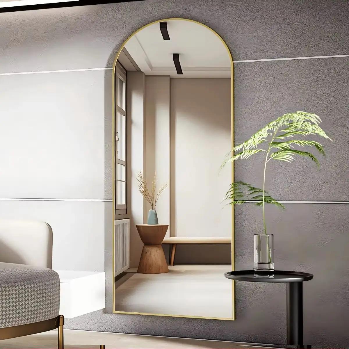 BEAUTYPEAK Miroir pleine longueur arqué, miroir de sol complet de 71 po x 26 po sur pied suspendu ou