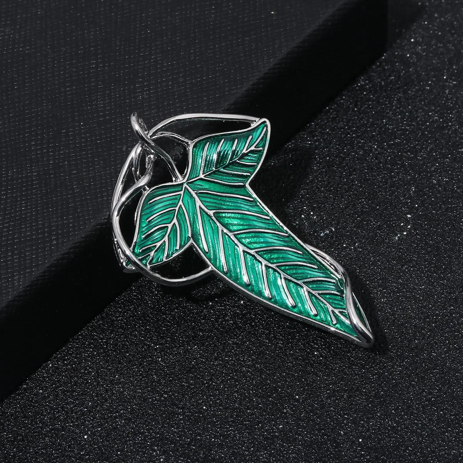 Broche elfe feuilles vertes de Lorien, Tolkien Galadriel Legolas Frodo Baggins Aragorn arbre émail B