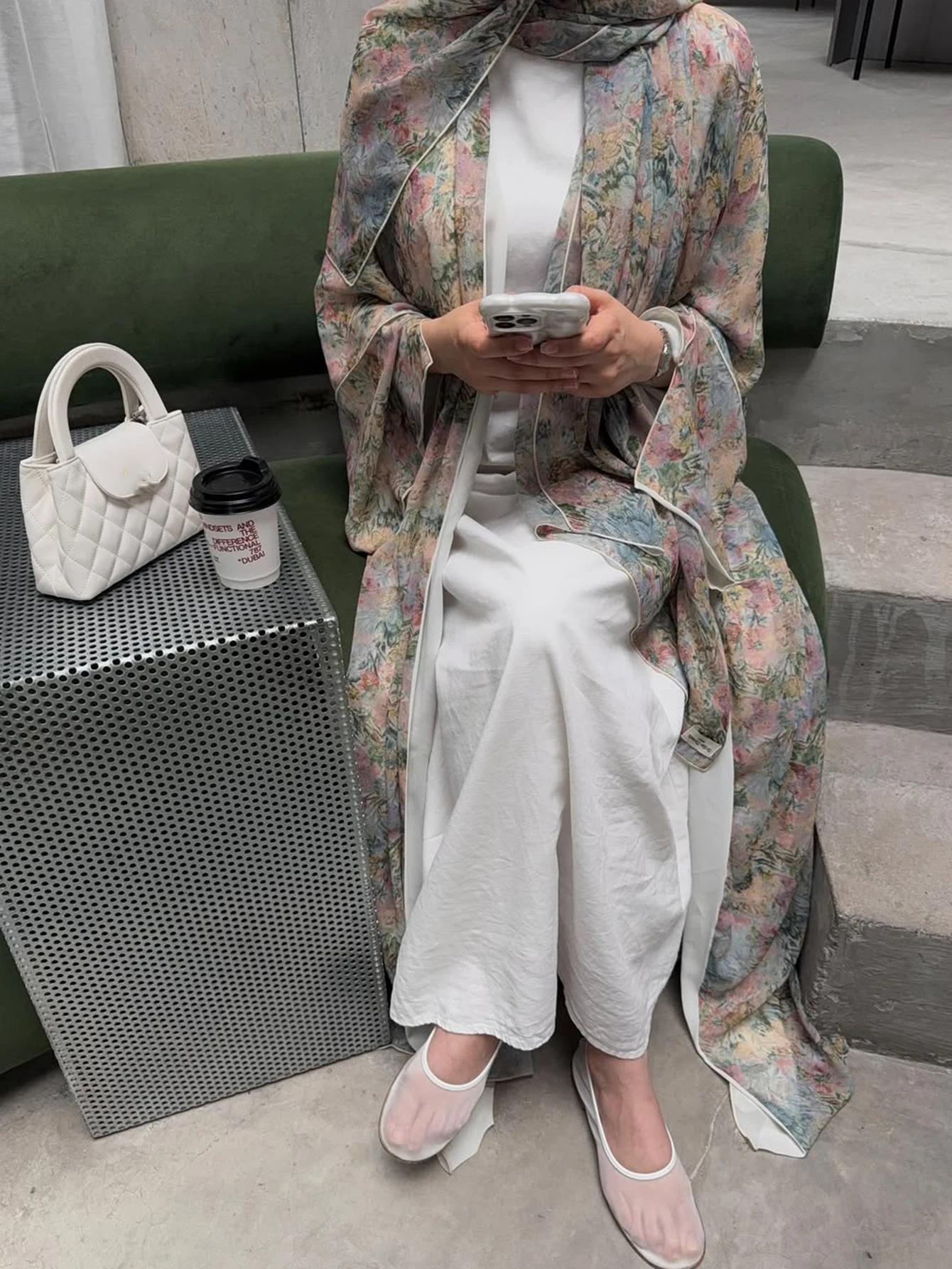 Cardigan traditionnel arabe élégant du moyen-orient, Robe Abaya à manches longues et imprimé Floral