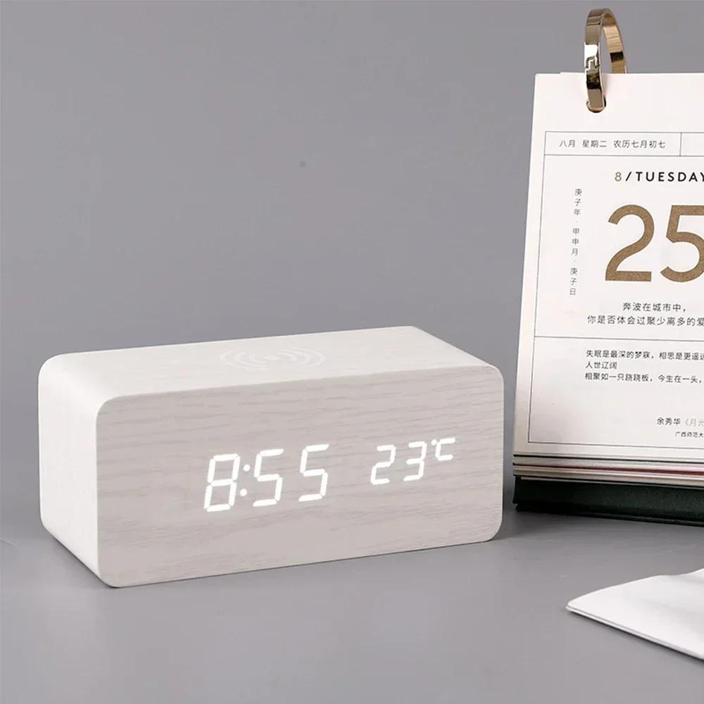 Réveil de bureau numérique LED en bois moderne, chargeur sans fil Therye.com avec chargeur sans fil
