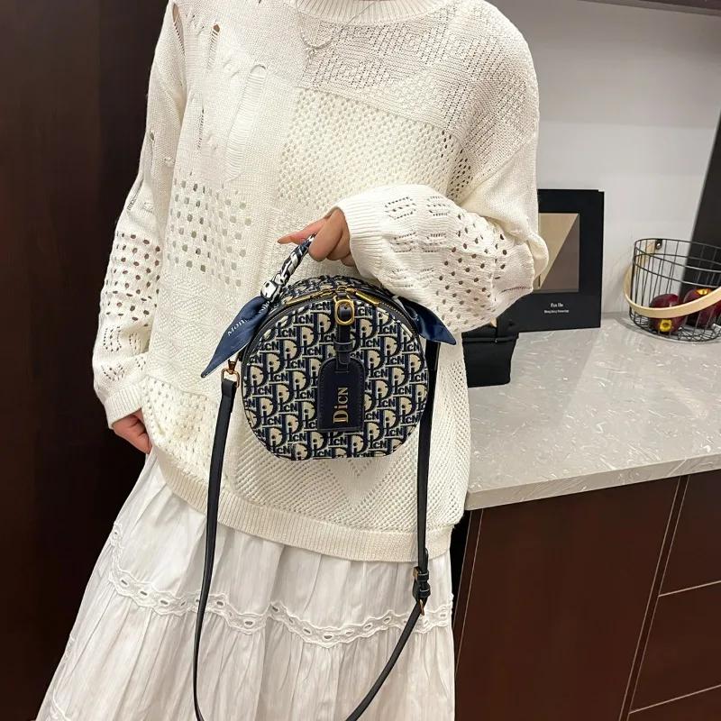 Sac à bandoulière jacquard brodé avec lettres, en soie, nouvelle collection 2025, tendance, petit sa